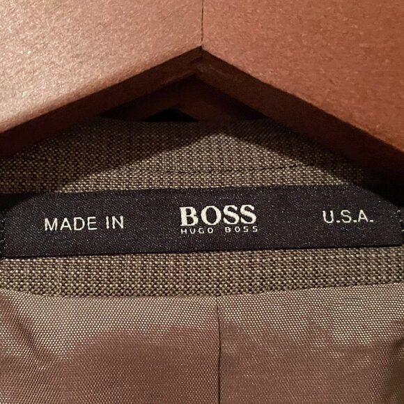 Hugo Boss 2 Piece Suit 40S (40R) Khaki/Light Brown - Picture 11 of 14
